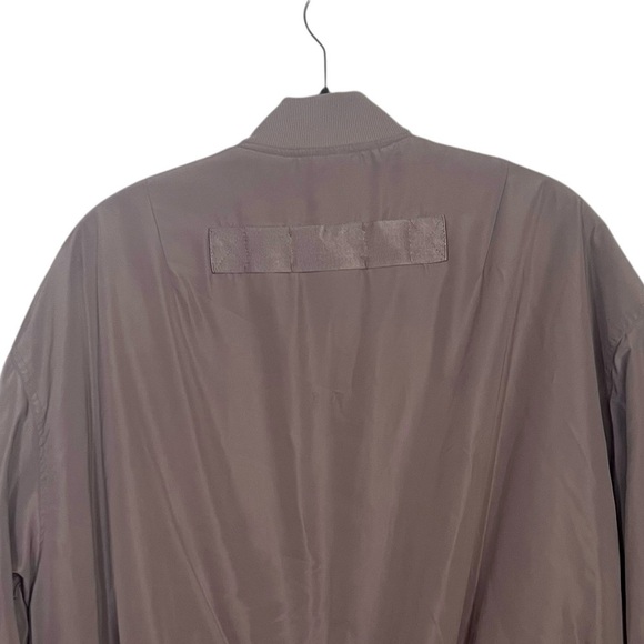 Alo Yoga Tan Taupe Ivory Faux Fur Lined Urbanite Bomber Jacket Medium - Picture 5 of 15